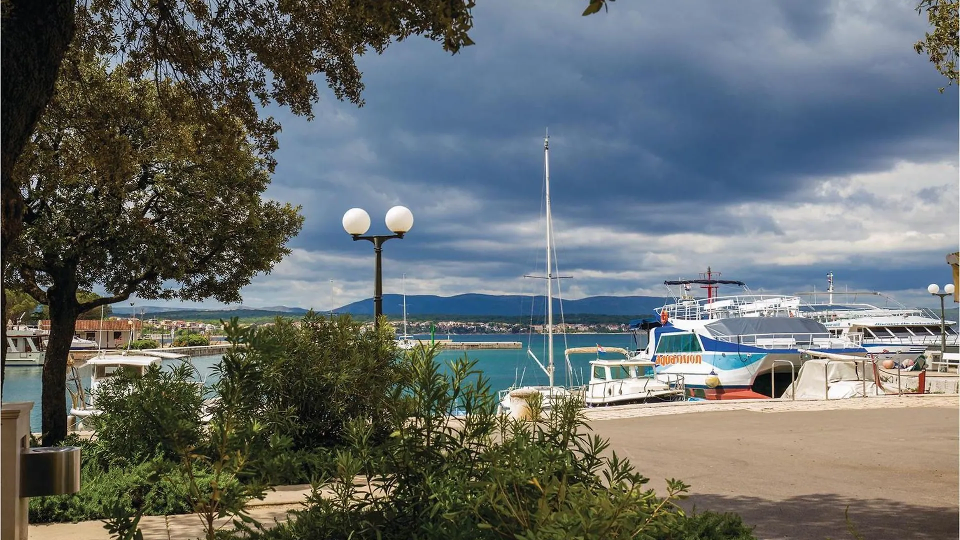 3 Bedroom Amazing Home In Malinska